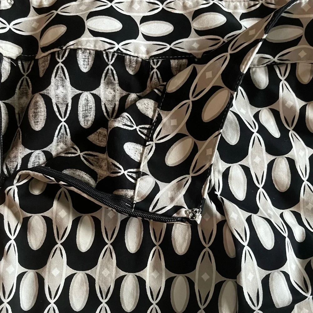 Ann Taylor women’s skirt size 12 - Picture 7 of 7